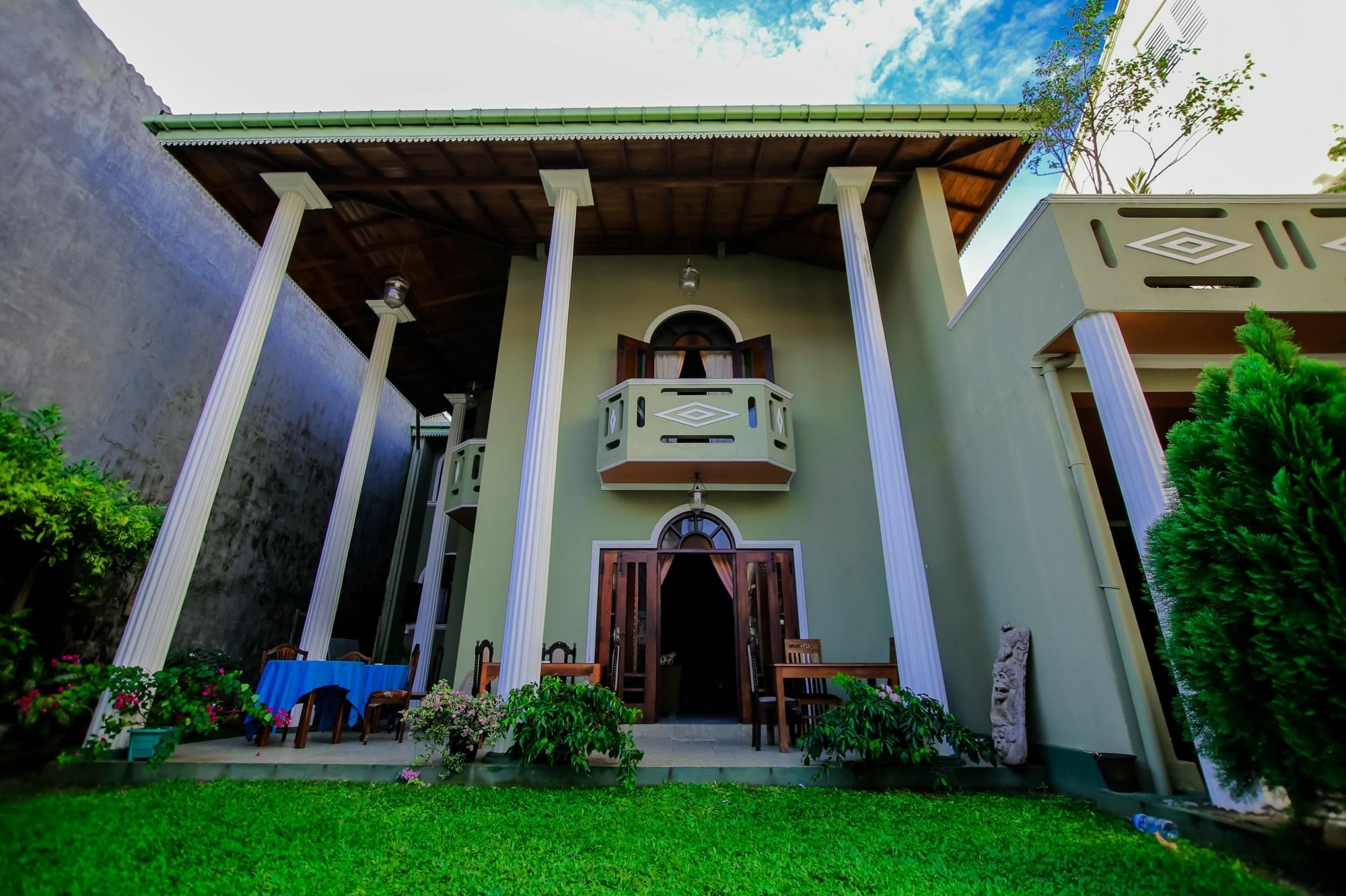 גאלה Frangipani Motel מראה חיצוני תמונה
