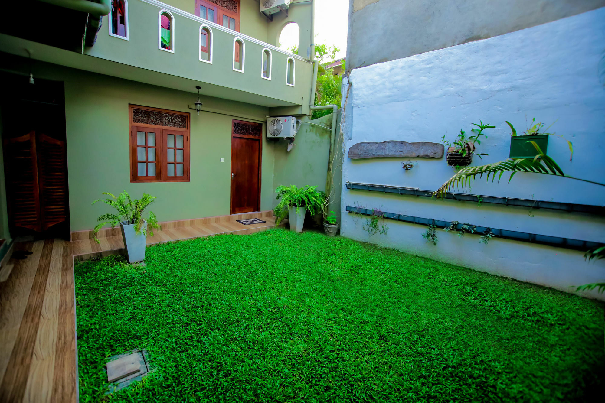 גאלה Frangipani Motel מראה חיצוני תמונה